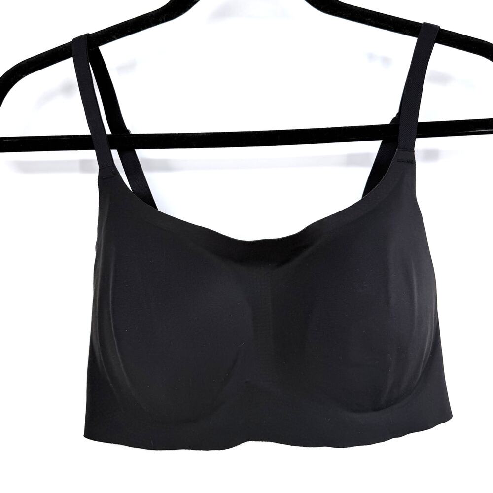 True & Co Bralette Womens M Black Wireless Seamless Bra Removable Pad Adjustable